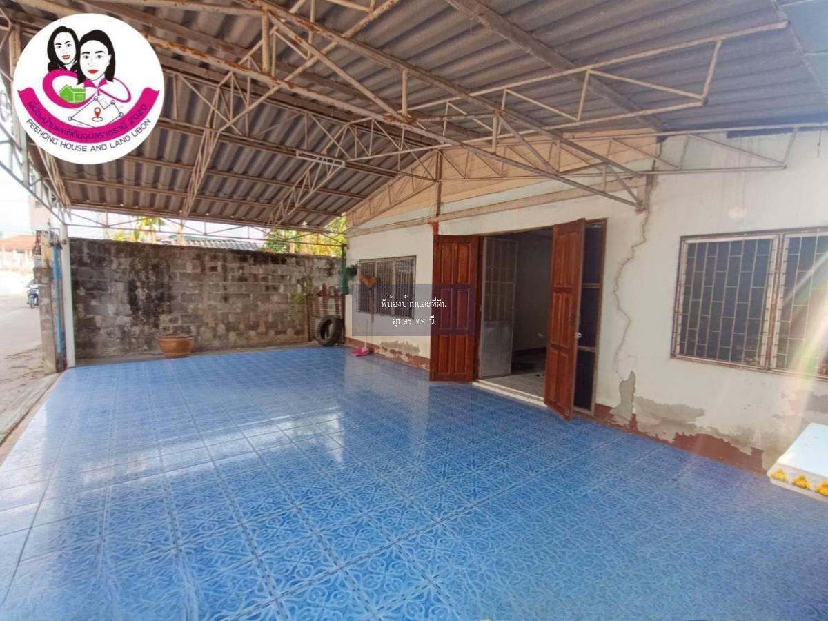 บ้านเดี่ยวสองชั้น (ครึ่งปูนครึ่งไม้) ใจกลางเมือง \  ซ.บ้านนาควาย“